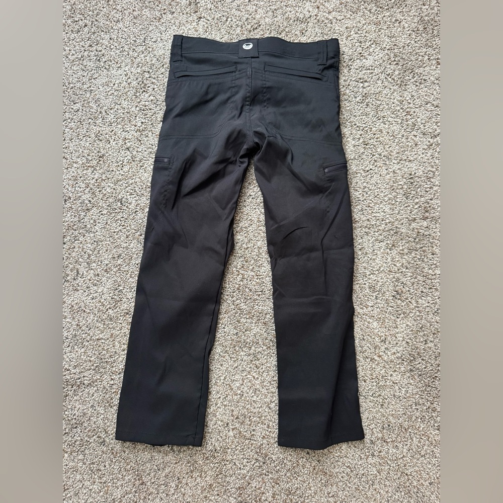 Boys Wrangler black Cargo Pants - Picture 7 of 7